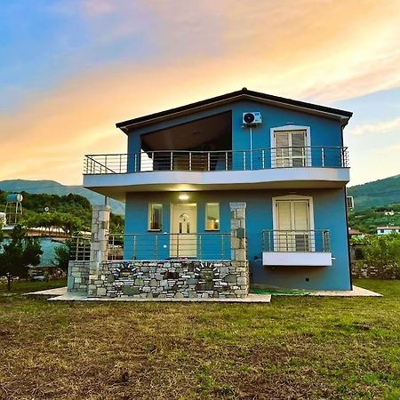 Amla'S Villa Berat Exterior foto